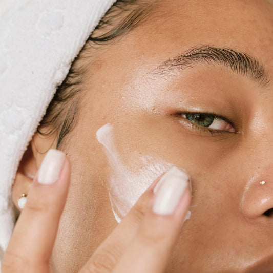 Crème de visage Anti-Taches au Curcuma